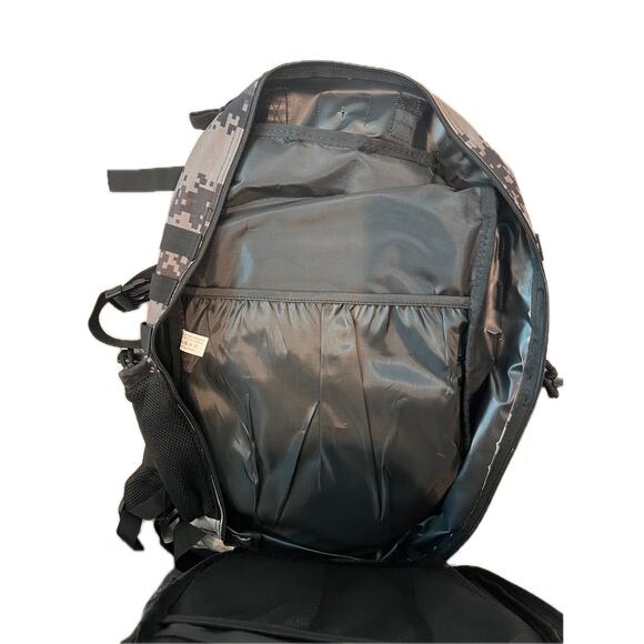 Generic Gray Black Tactical Backpack 36L - Picture 5 of 5